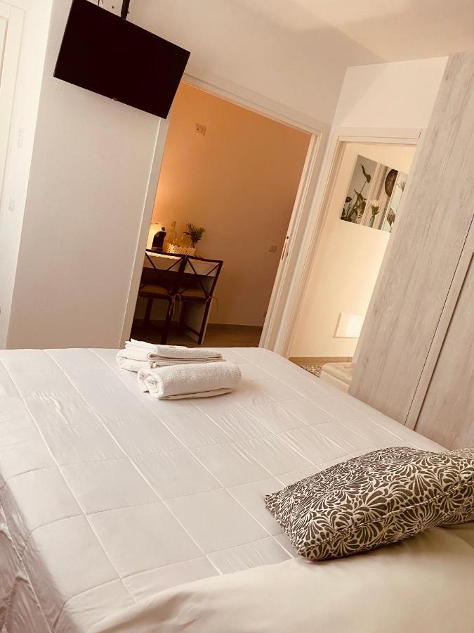 Corte 22 B&B E Appartamenti Borgomanero Eksteriør bilde