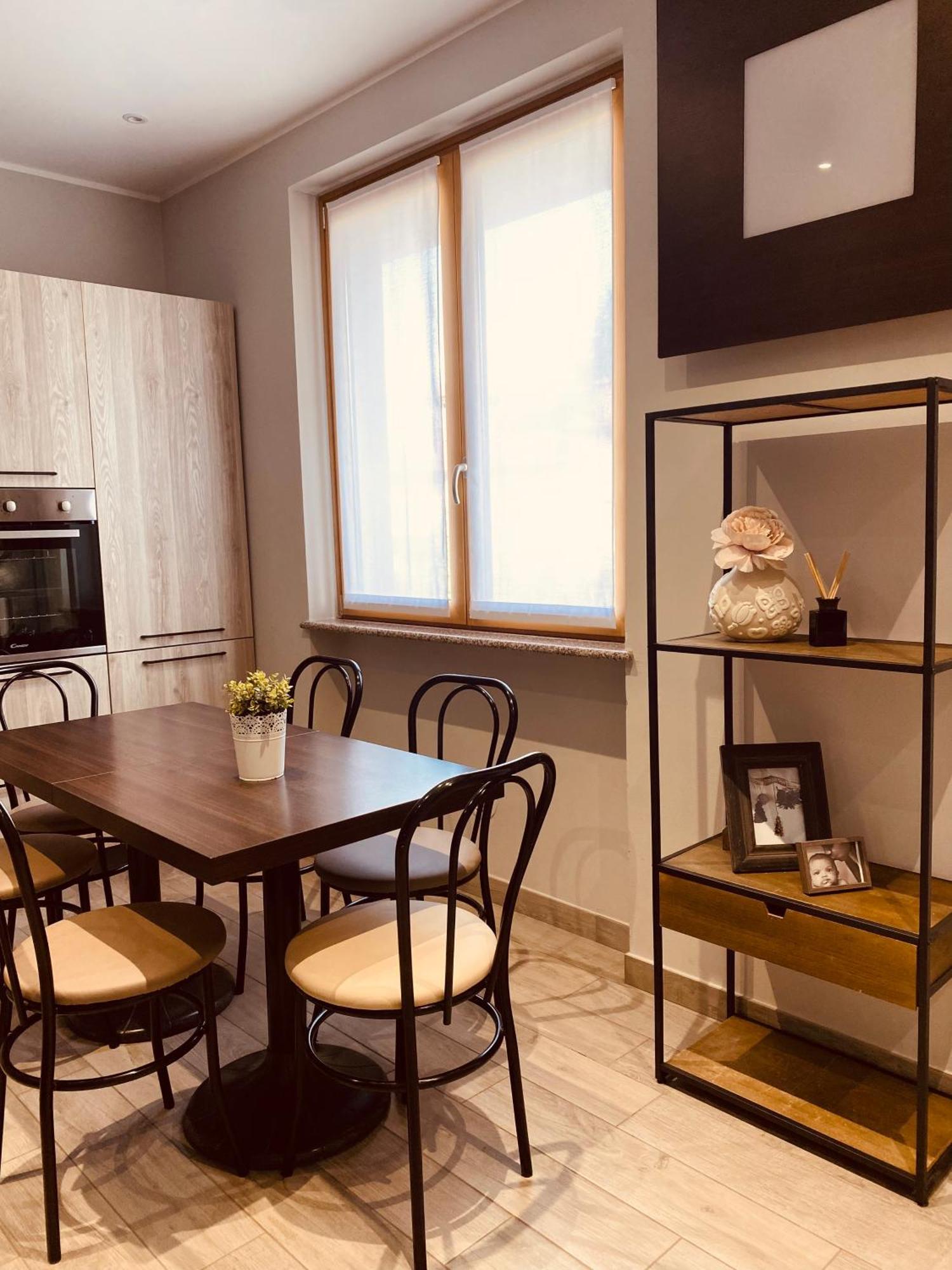 Corte 22 B&B E Appartamenti Borgomanero Eksteriør bilde