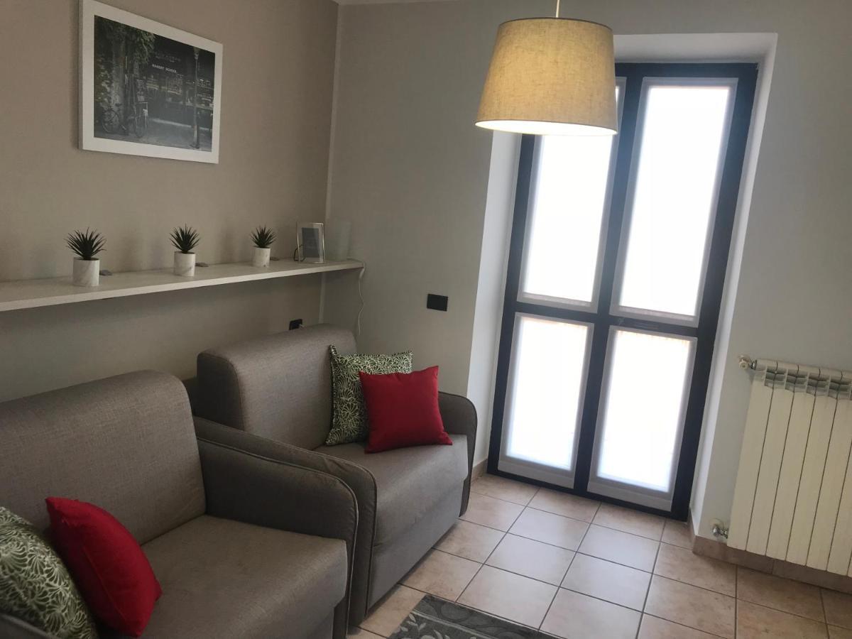 Corte 22 B&B E Appartamenti Borgomanero Eksteriør bilde